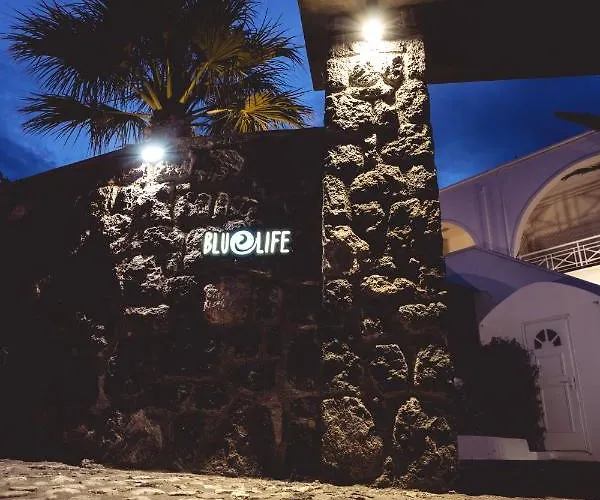 Blue Life Hotel